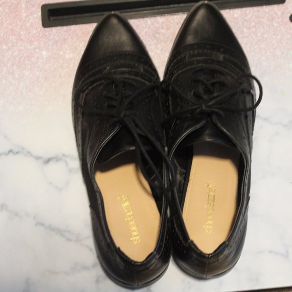 Shoe Dazzle loafers, 9.5 - Picture 1 of 4